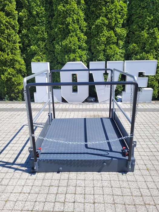 Platforma sadownicza podest podnośnik koszowy