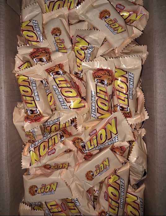 Цукерки Lion Mini White вагові | 300 грн/кг | Nestle