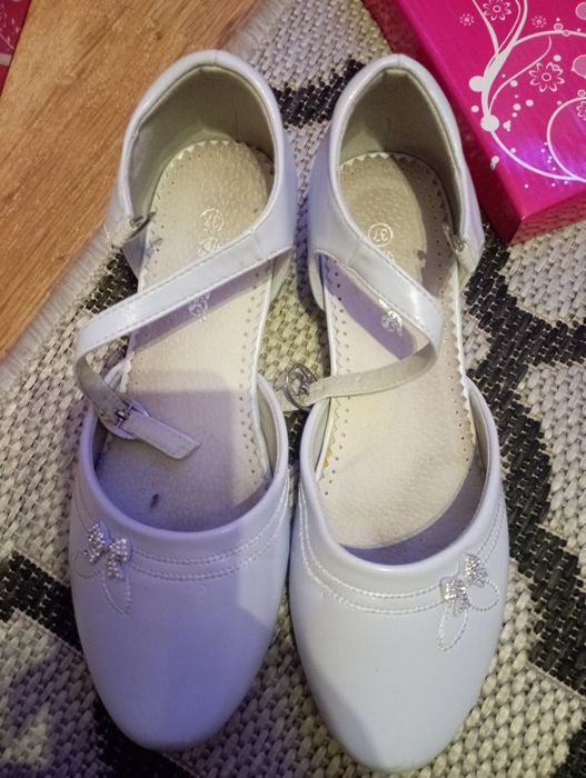 Buciki do komunii rozmiar 37