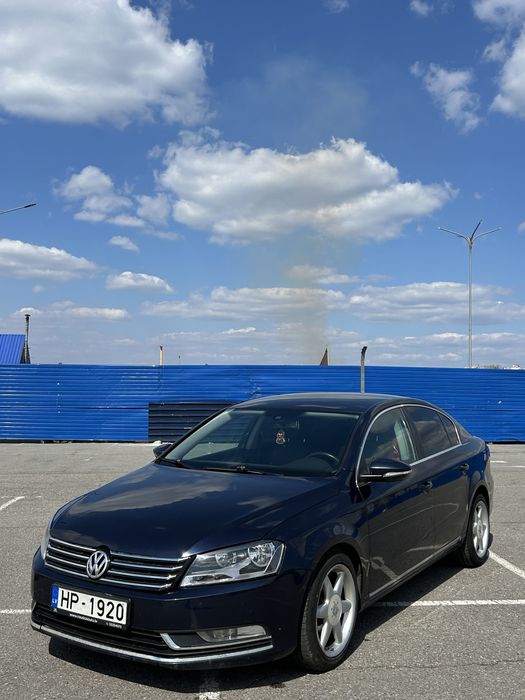 Volkswagen Passat B7 2011