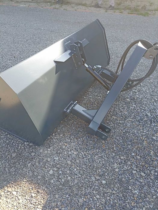 Łyżka szufla na TUZ  z kiprem Gwarancja Producent Ramka 3w1