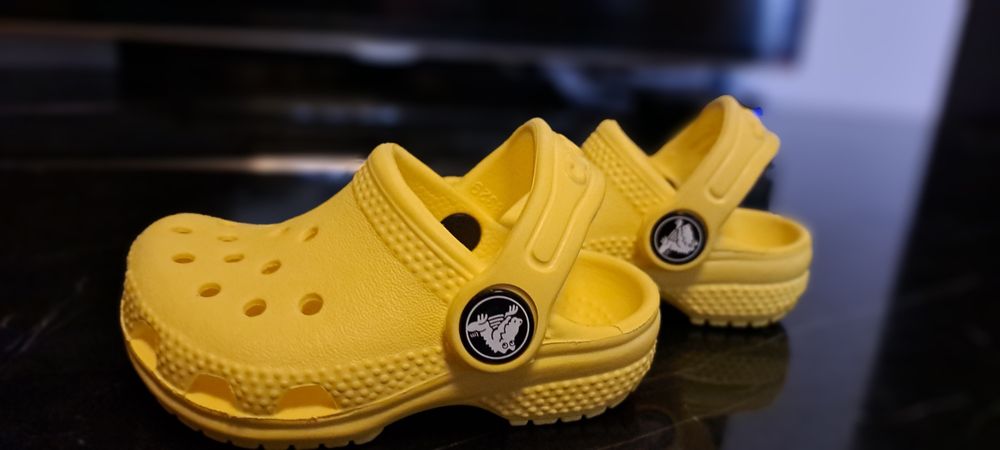 Crocs продам дитячі
