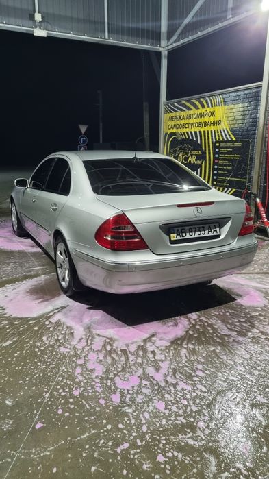 Mercedes-Benz E500