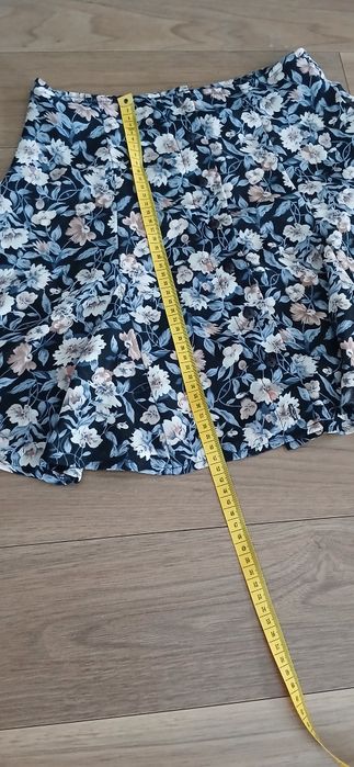 Spódnica mini rozmiar 36