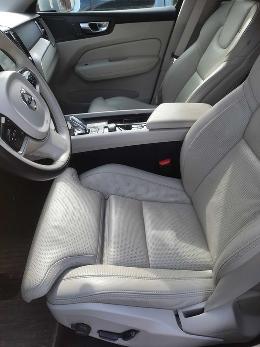 Volvo XC60 T8 Recharge Inscription Plug-in Hybrid Max Opcja