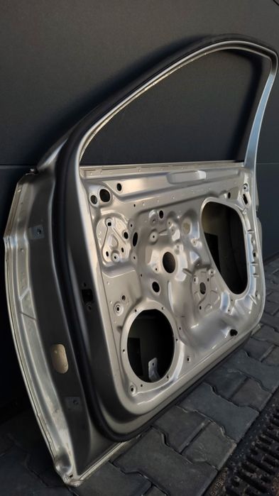 Drzwi VW Passat B8 prawe