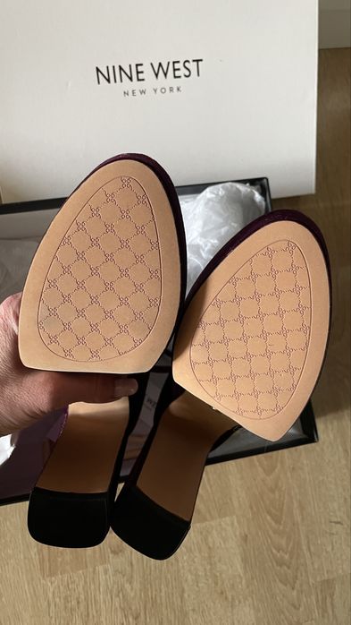 Platformy fiolet 13 cm nowe aksamitne piekne 38