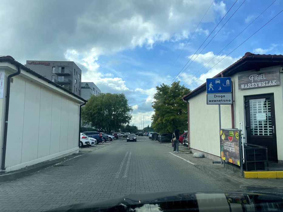 Sprzedam miejsce postojowe ul. Duńska 18-34