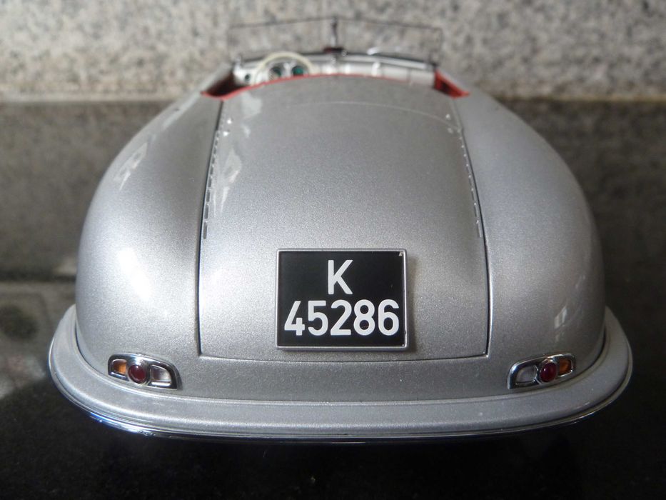 1:18 AutoArt, Porsche 356 Nr.1 (1948), Minichamps