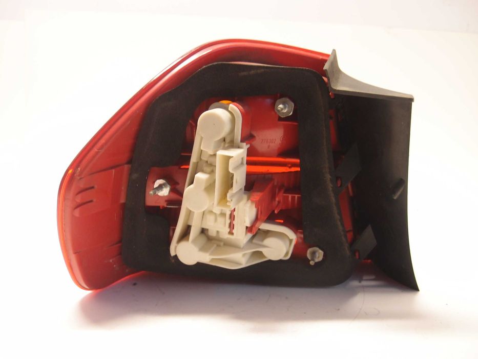 Lampa tył prawa BMW e90 2006r.