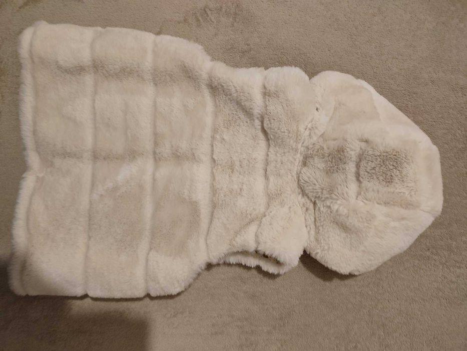 Colete muito quentinho de menina