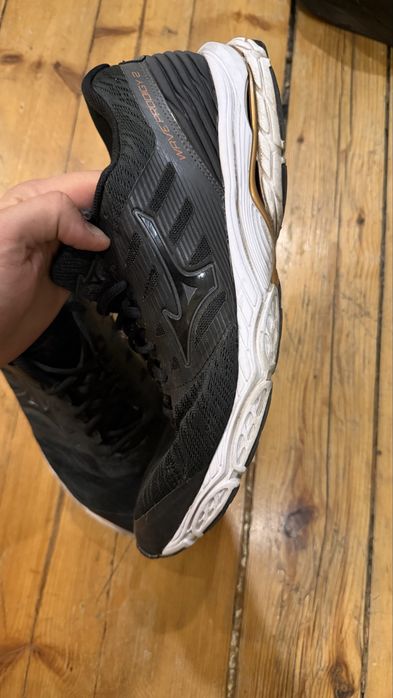 Беговые кросовки Mizuno