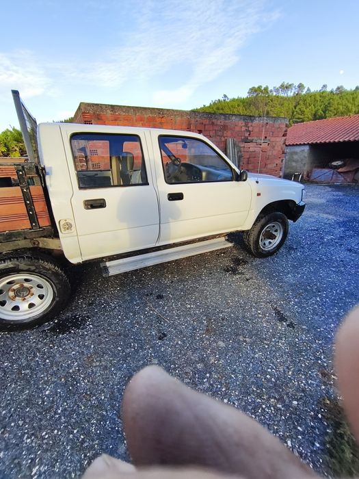 Toyota Hilux 4x4