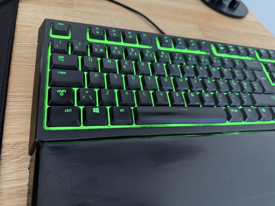 Teclado Razer Ornata Chroma