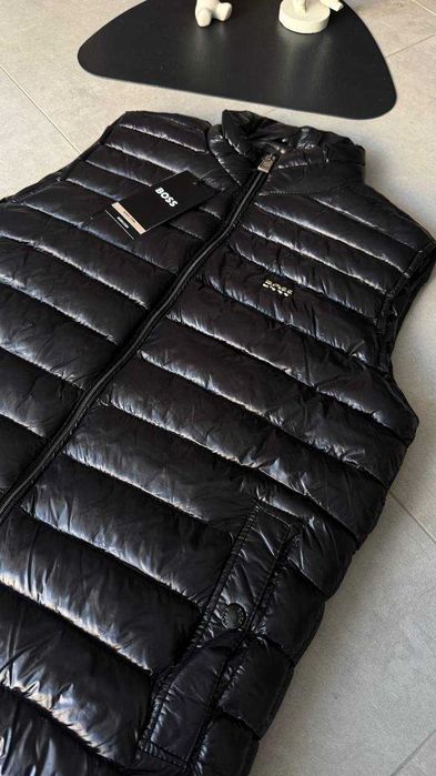 Безрукавка Hugo Boss Black