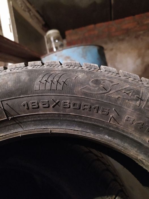 АвтомобIльнI шини