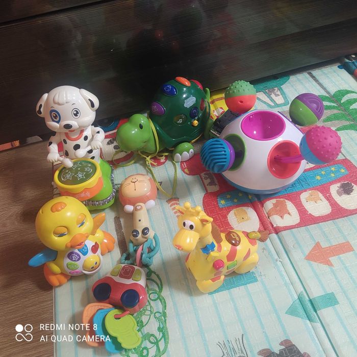 Продам дитячі іграшки