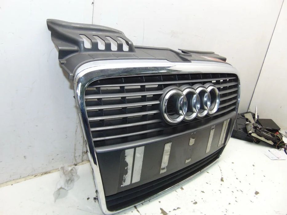 Audi A4 grelha " usado em bom estado " para venda
