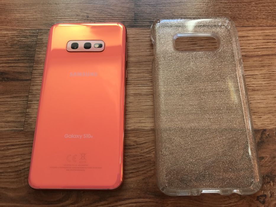 Samsung S10e 256 Gb розовый цвет как новый