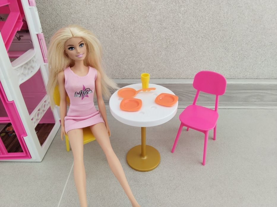 Ляльковий дім Barbie House