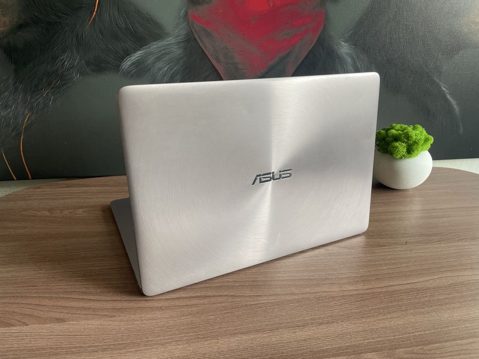Asus ZenBook / 8GB / SSD 256GB / Ультрабук / №49