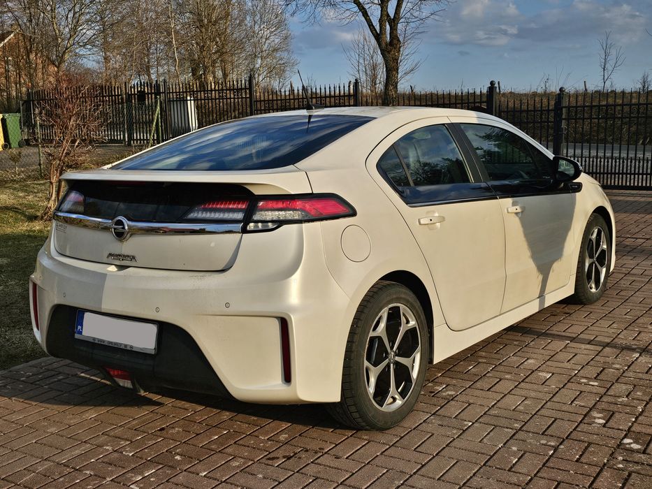 Opel Ampera - zasieg 70km PHEV - plug in hybrid - zamian