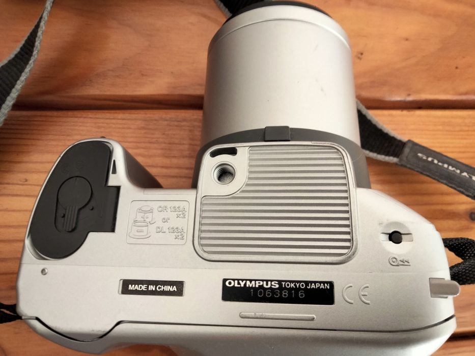 Фотоаппарат Olimpus is500