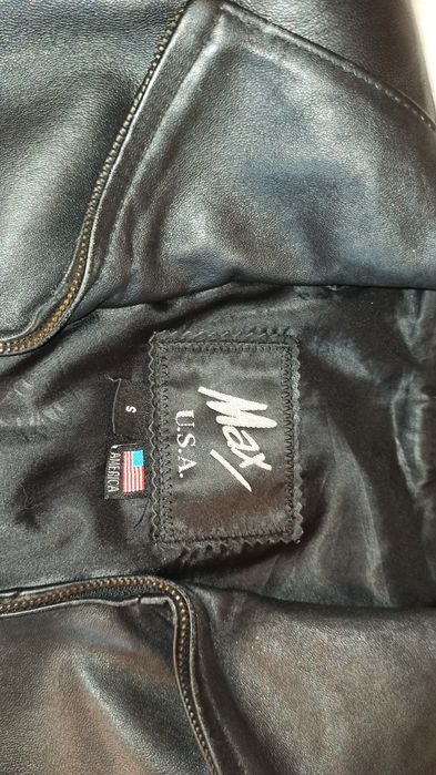 Женская кожаная куртка размер s