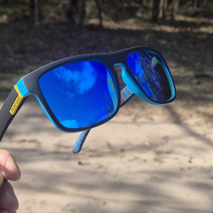 Okulary przeciwsłoneczne polaryzacyjne błękitne lustrzanki+Etui Gratis