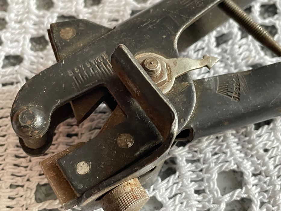 Stare sygnowane narzędzie