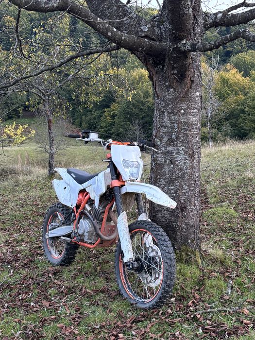 Продам мотоцикл Geon Terrax 250