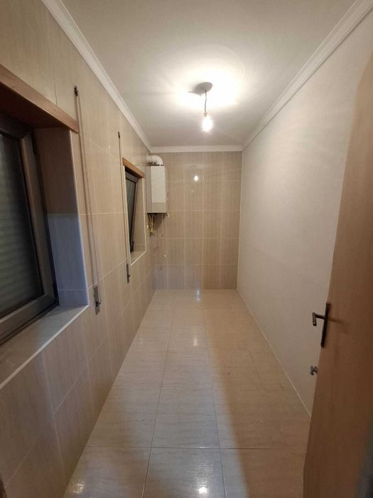 Arrendo Apartamento T2 em Bragança - Rua Abade Cicouro