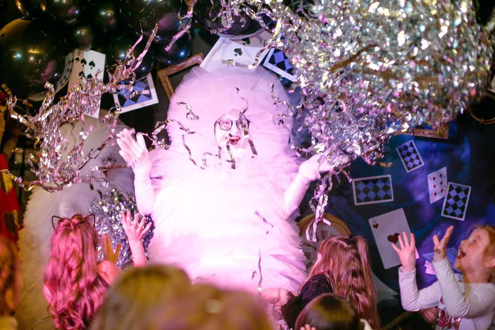 Бумажное ШОУ! Круто, весело, блестяще!