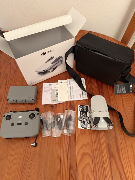 Dron mini 4K FLY More Combo dji - nowy