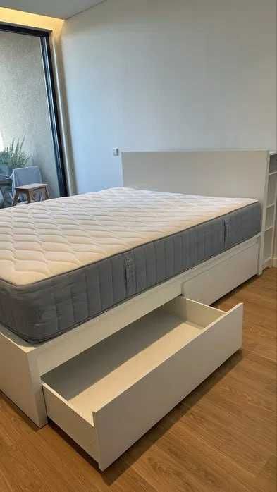 Vendo Cama e Colchão IKEA