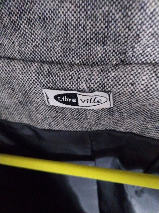 Żakiet rozm.M 30% wełna