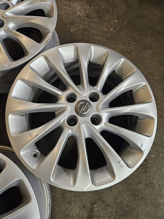 Felgi aluminiowe Opel Corsa D E 4x100 16"