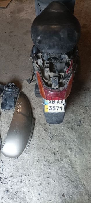 продам мопед хонда такт 51 на запчастини або  цілим