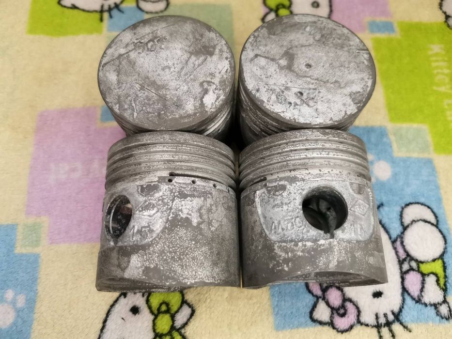 Поршни Москвич-403,407 D76,38 Рем Увеличение 0.5 Воронеж 407-1004015