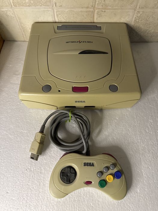 Konsola Sega Saturn z kontrolerem - wersja japonska ntsc-j