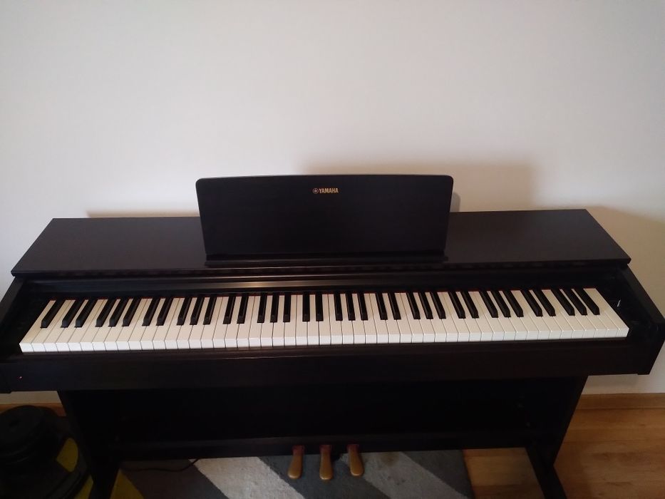 Sprzedam pianino YAMAHA AURIUS YDP 143-R