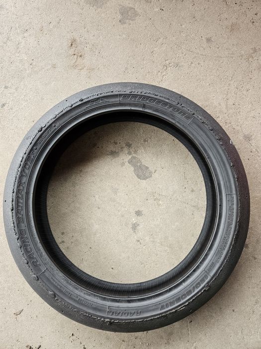 Bridgestone Racing Battlax 120/605R17 Dot 4422 Nr 1330