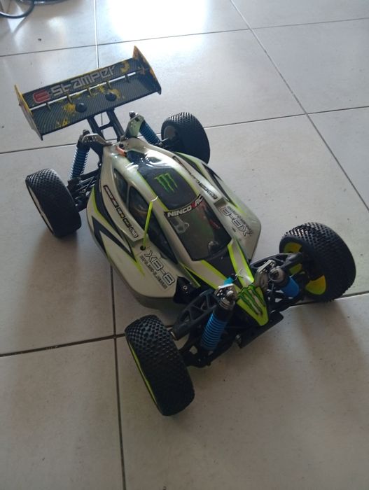 Carro RC elétrico 1/8. Vendo ou troco