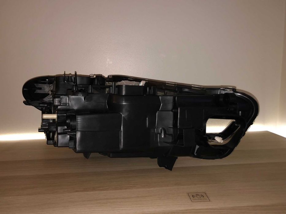 Farol BMW X1 F48 - Full LED Esquerdo