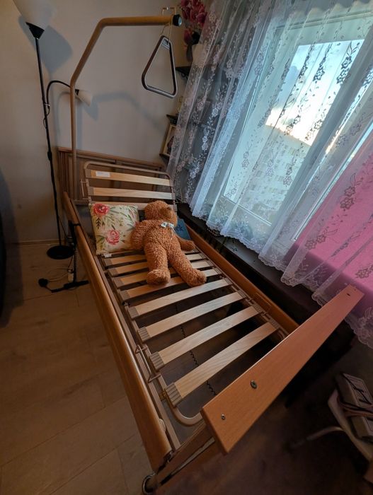 Sprzedam łóżko rehabilitacyjne