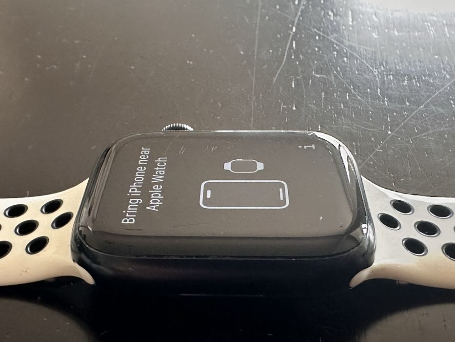 Apple Watch 8 GPS+LTE (Bateria Nova)