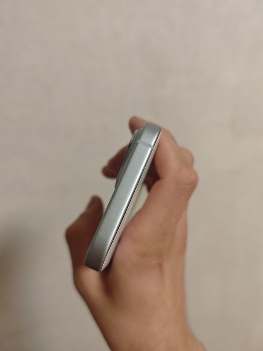 Iphone 15 128gb newerlock