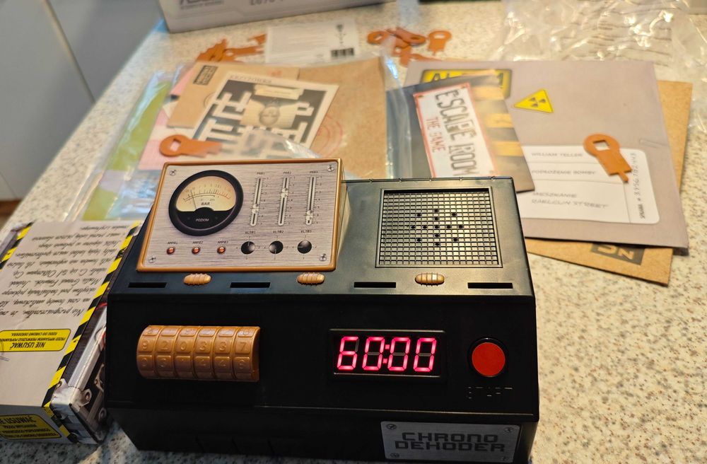 Escape room gra logiczna polska wersja, otwarta