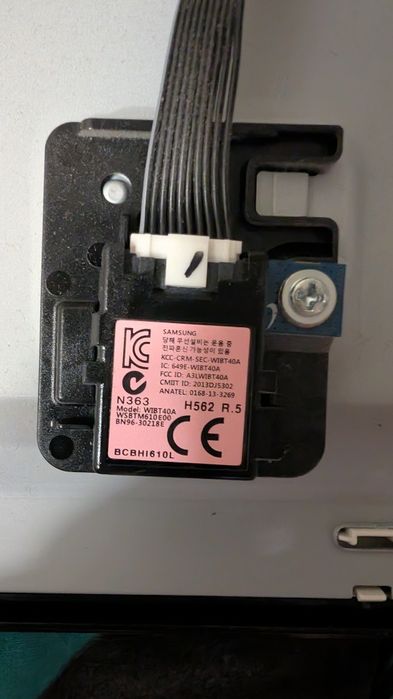 Samsung UE32J6500AU — на запчастини