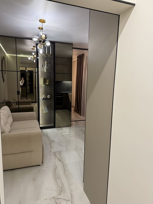 Продам квартиру в  Новій Англії з дизайнерським ремонтом